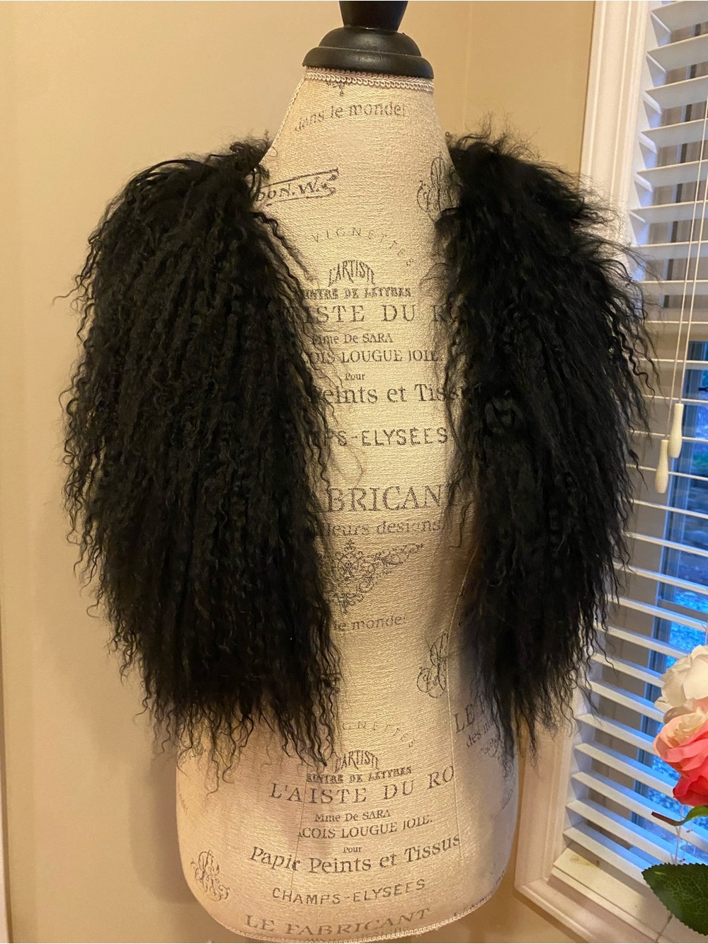 Adrienne Landau Black Curly lamb Fur Shoulder Stole